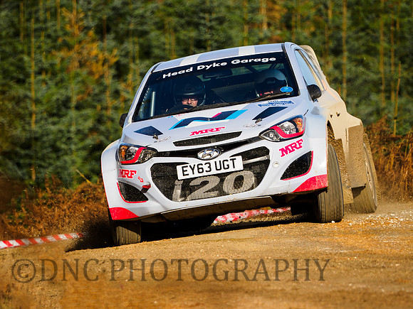 106 Neil Wearden & Mark Fisher Hyundai i20