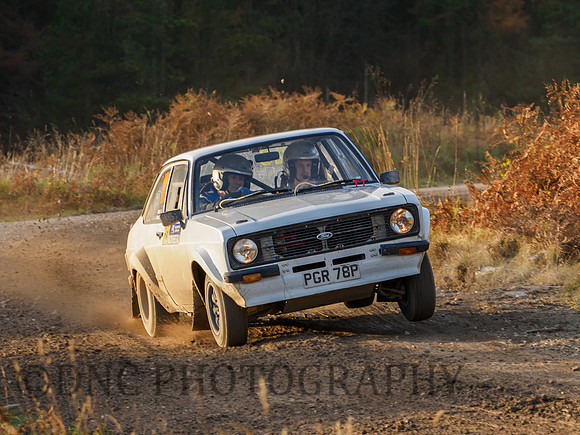 123 Dave & Olly Lucking Ford Escort MKII RS2000.