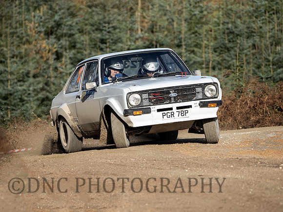 123 Dave & Olly Lucking Ford Escort MKII RS2000