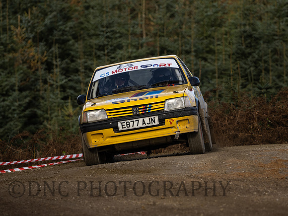 164 John Clayton & Robert Wiggins Peugeot 205