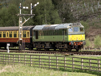 BR Sulzer Type 2 Class 25 D7358 'Sybilla' approaches Levisham 10.00 ex Grosmont 10th May