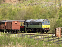 BR Sulzer Type 2 Class 25 D7358 'Sybilla' approaches Levisham 10.00 ex Grosmont 10th May