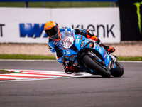 Dan Linfoot iForce Lloyd & Jones BMW M1000RR.