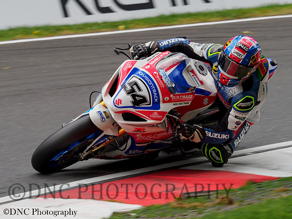 Tim Neave Buildbase Suzuki GSX-R1000