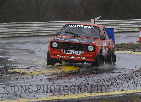 Tim Whiting & Matty Daniels Ford Escort Mk2