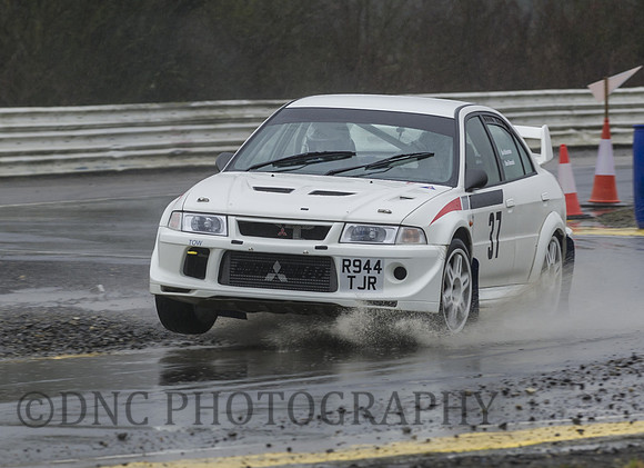 Daniel Simcock & Ben Richarson Mitsubishi Lancer EVO 6RS