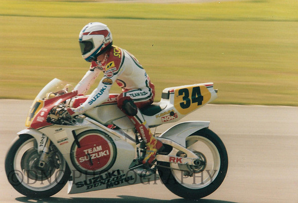 Kevin Schwantz Suzuki RGV500.