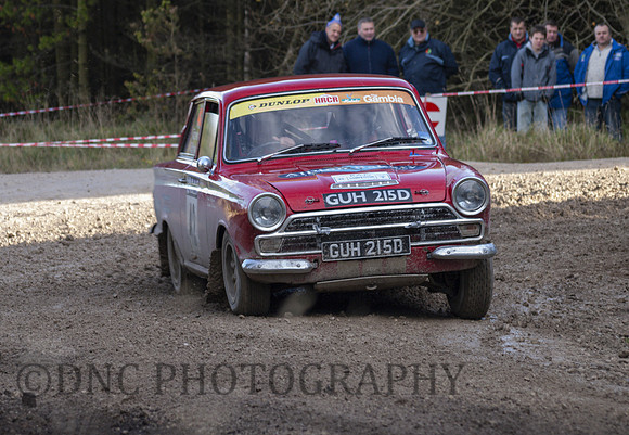 42 Pete (pop) Gunson & Pete G Gunson Ford Lotus Cortina MK1