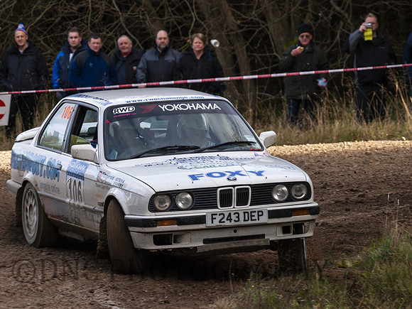 106 Andrew & Jamie-Lee Fox BMW 325i