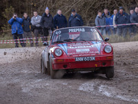 11 Tim Mason & Graham Wild Porsche 911