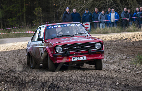 25 Geoff Bell & Wayne Kieswetter Ford Escort RS1800