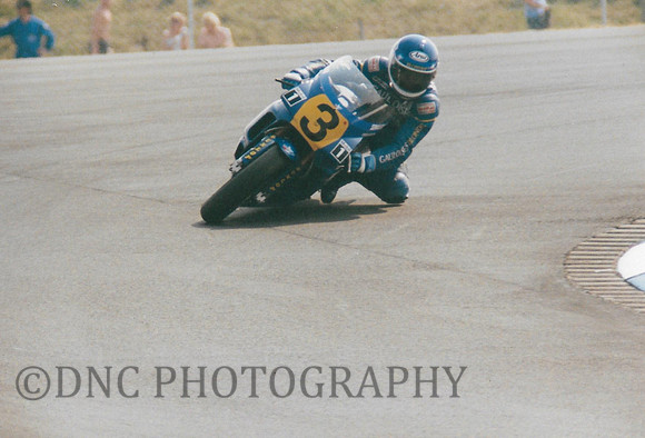 Christian Sarron Yamaha YZR500......