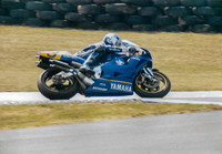 Christian Sarron Gauloises Blondes Yamaha Mobil 1 Yamaha YZR500...