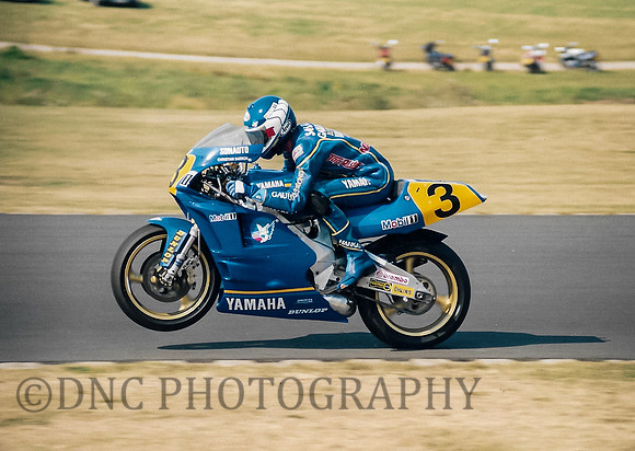 Christian Sarron Yamaha YZR500.........