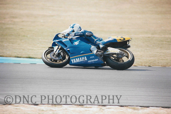 Christian Sarron Yamaha YZR500....