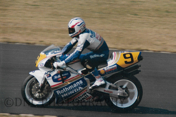 Mick Doohan Rothmans  Honda NSR500....