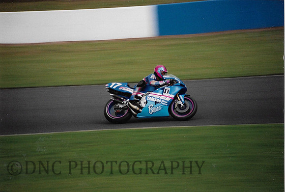 Niall McKenzie Yamaha YZR500.