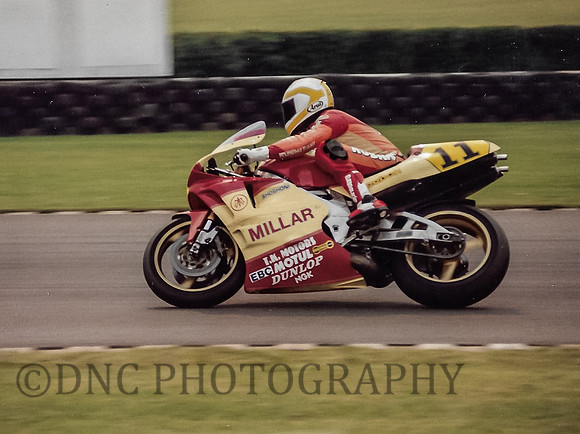Eddie Laycock Harris Yamaha YZR500