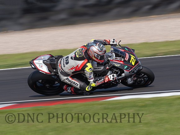 Christian Iddon Oxford Products Racing Ducati Panigale V4R.