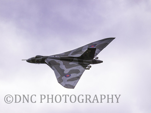 Vulcan XH558