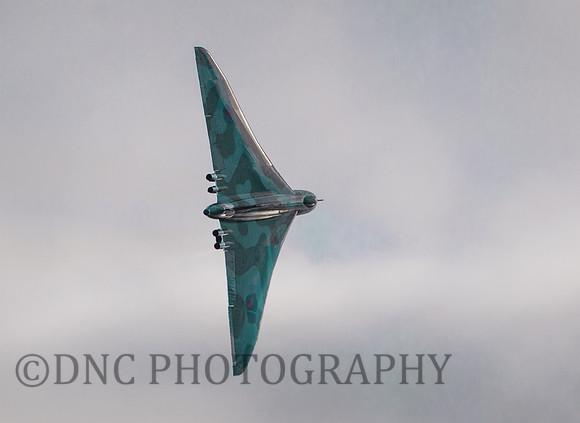 Vulcan XH558