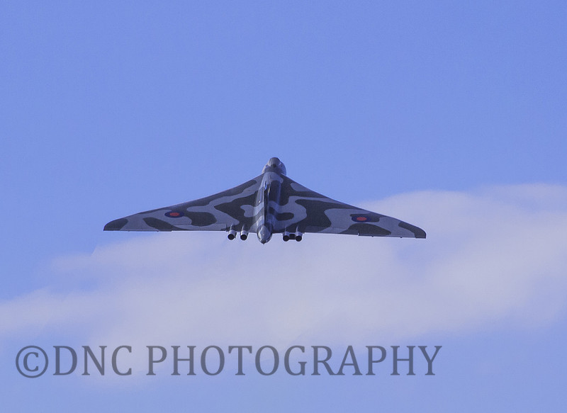 Vulcan XH558