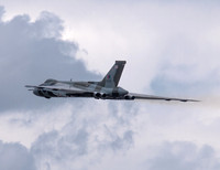 Vulcan XH558
