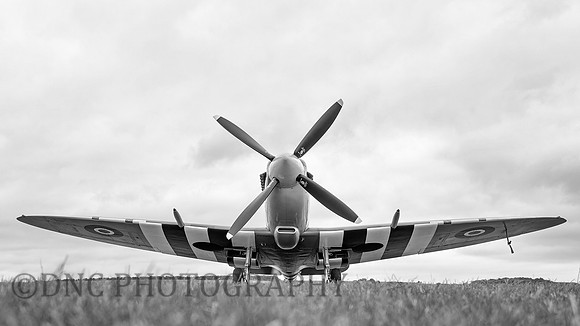 Spitfire MK IXB MH434