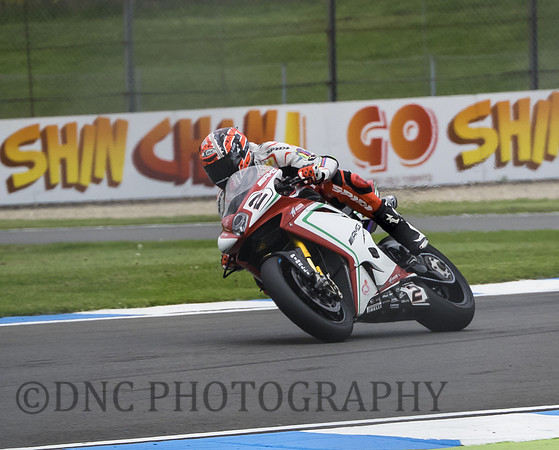Leon Camier MV Agusta 1000 F4