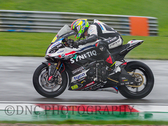Andrew Irwin SYNETIQ BMW M1000RR