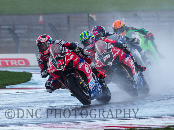 Christian Iddon Visiontrack Ducati Panigale V4R
