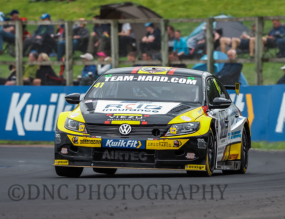 Carl Broadley Volkswagem CC