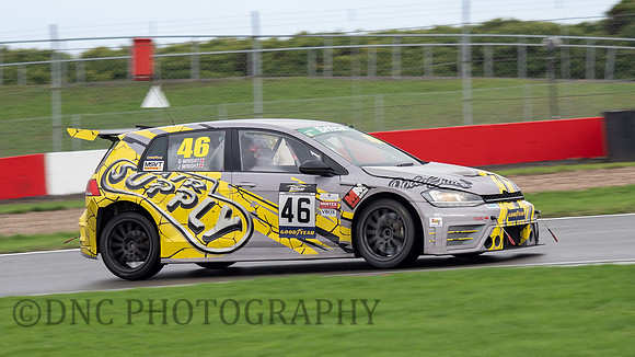 46 Jack & George Wright Team Air Supplys VW Golf Mk7 Brit