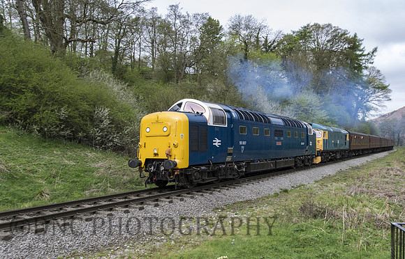 Deltic 55007 "Pinza" (55022 Royal Scots Grey) & 26038 climb towards Goathland