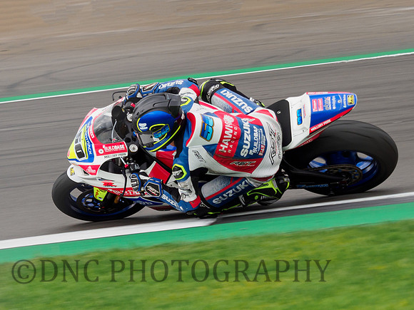 Tom Oliver Buildbase Suzuki GSX-R1000