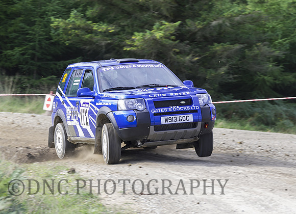 Spencer Price & Chris Hands Land Rover Freelander
