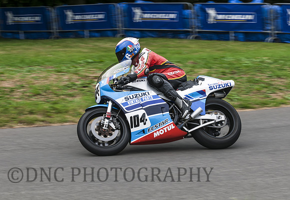 Steve Parrish riding Daley Mathison's Suzuki RG500