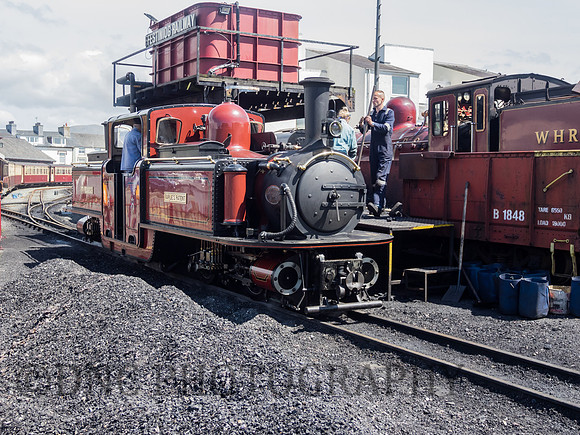 David Lloyd George being serviced at Pothmadog