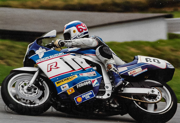 James Whitham Suzuki GSX-R750 Cadwell Park