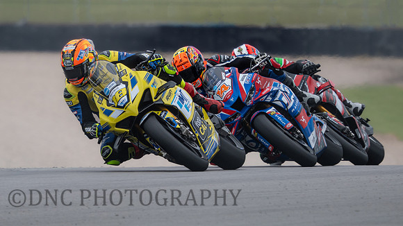 Andrew Irwin MET fonaCAB Racing Ducati Panigale V4R