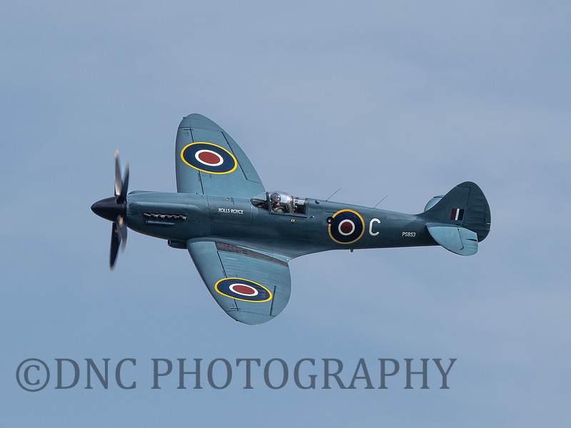Rolls-Royce Heritage Flight Supermarine Spitfire PR XIX PS853 .1