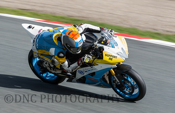 Jamie Perrin Slidecodor Yamaha Y-ZF R6
