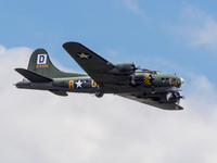 Boeing B-17G Flying Fortress 41-24485 Sally B .5
