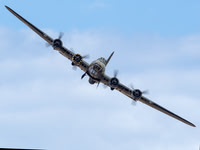 Boeing B-17G Flying Fortress 41-24485 Sally B .10