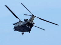 RAF CH-47 Chinook HC.4 ZD983 .4