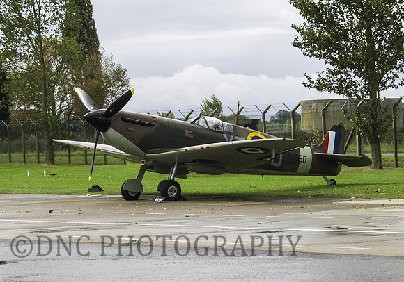 Spitfire MkIIa P7350