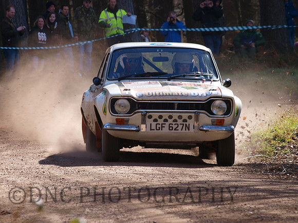 228 Robin Shuttleworth & Mark Midgley Ford Escort MK1 RS2000