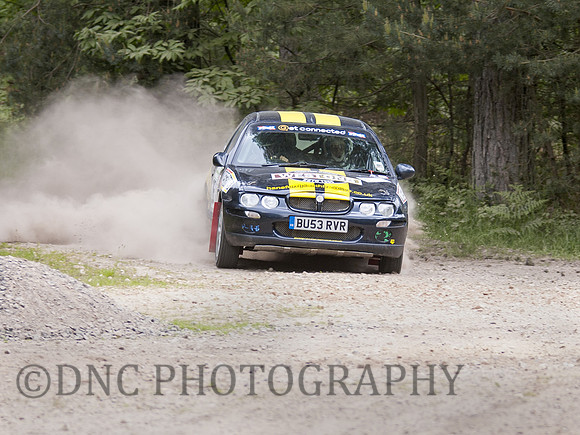 Rob Hansford  & Daniel Scott MG ZR