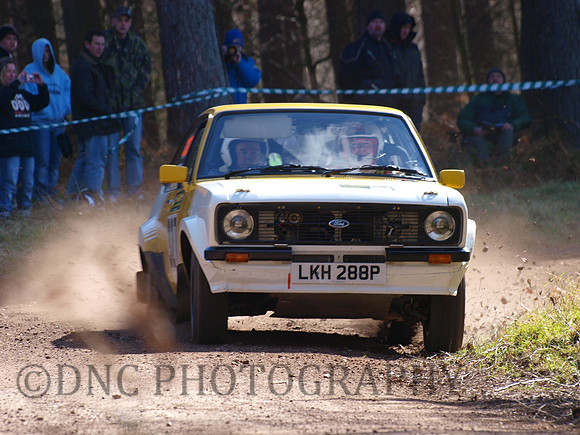 327 Keith Stones & Craig Thorley Ford Escort MK2