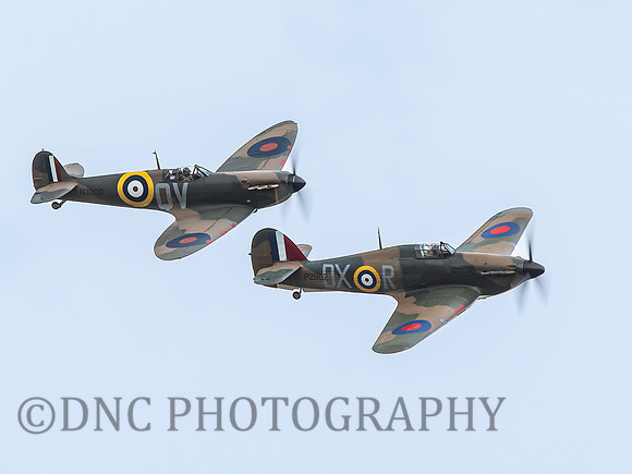 Supermarine Spitfire MK1 N3200, Hawker Hurricane MK1 P2902